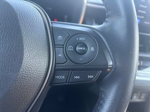 Used 2023 Toyota Corolla Cross AWD Hybrid w/ Convenience Package image 17