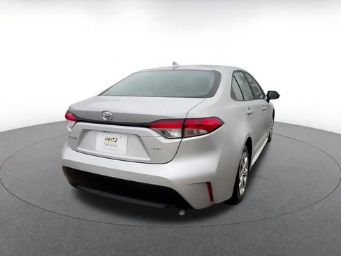 Used 2025 Toyota Corolla LE image 14