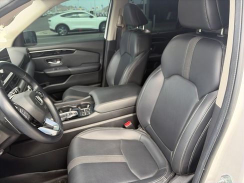 Used 2024 Honda Pilot EX-L image 9