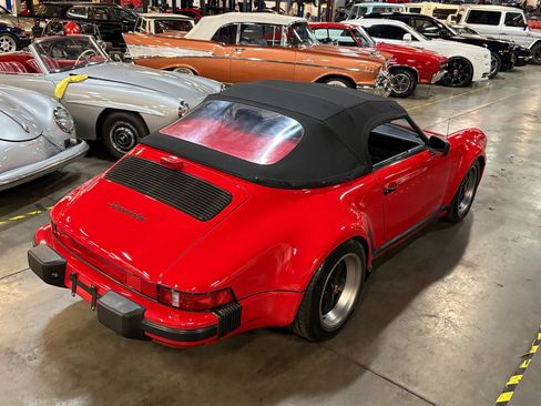 Used 1989 Porsche 911 Carrera RWD image 6