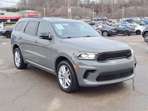 Used 2024 Dodge Durango GT image 7