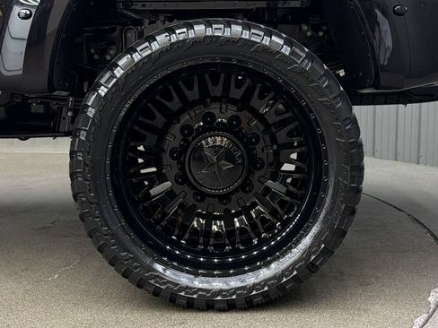 Used 2026 Ford F450 Platinum w/ Platinum Plus Package AWD/4WD image 12