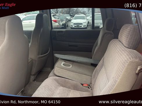 Used 2001 Dodge Durango SLT image 10