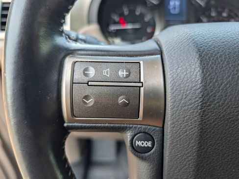 Used 2019 Lexus GX 460 Premium AWD/4WD image 9