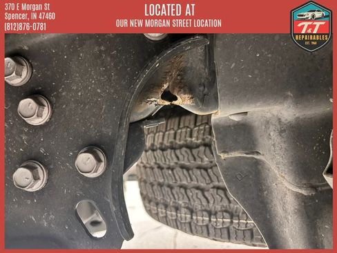 Used 2019 Toyota Tacoma TRD Off-Road w/ TRD Premium Off Road Package AWD/4WD image 32