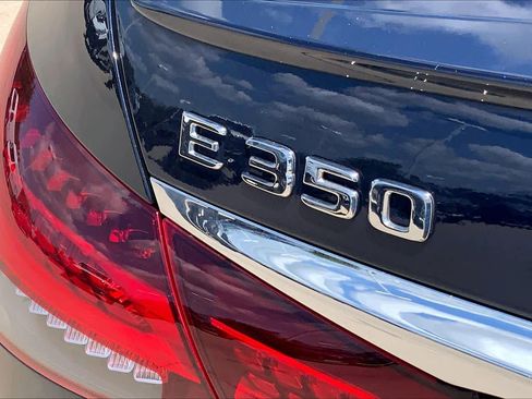 Used 2023 Mercedes-Benz E 350 Sedan image 10