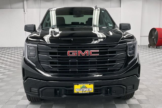 Used 2026 GMC Sierra 1500 Pro w/ Graphite Edition AWD/4WD image 4