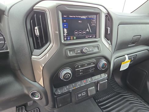 New 2026 Chevrolet Silverado 1500 Custom Trail Boss AWD/4WD image 21