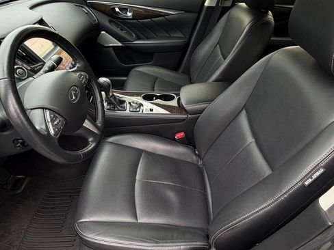 Used 2017 INFINITI Q50 3.0t Premium w/ Driver Assistance Package image 25