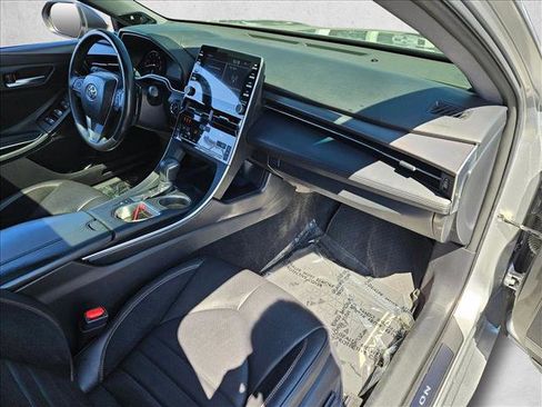Used 2019 Toyota Avalon XSE w/ All Weather Liner Package FWD image 21