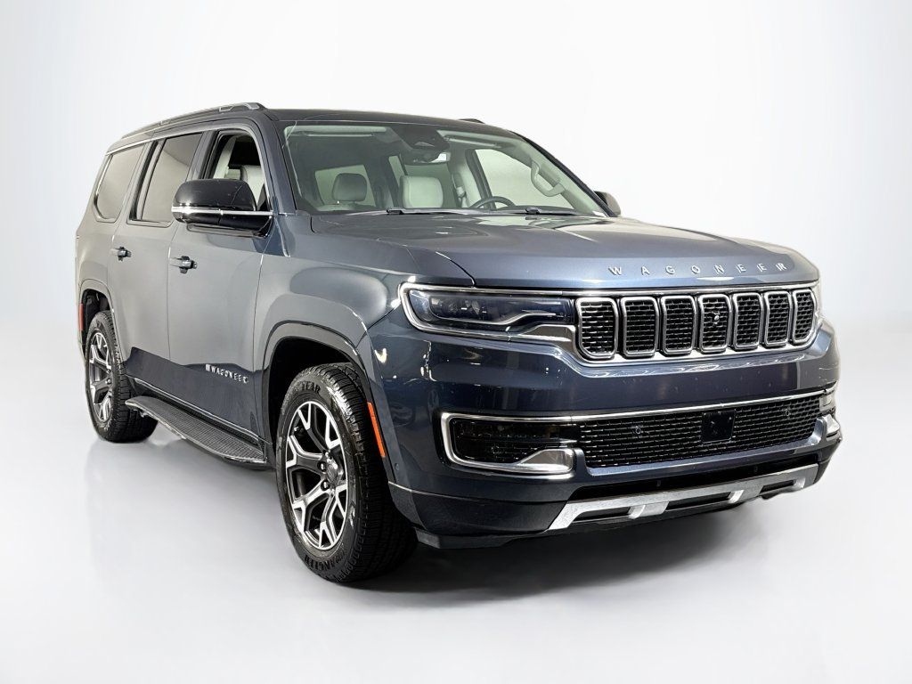 Used 2023 Jeep Wagoneer Series III w/ Convenience Group I RWD image 7