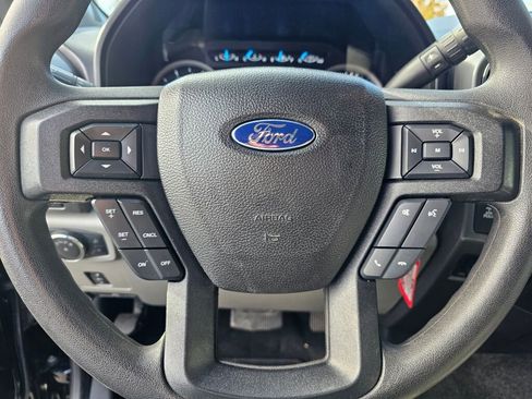 Used 2017 Ford F350 XLT image 28