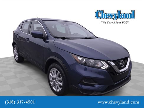 Used 2021 Nissan Rogue Sport S image 1
