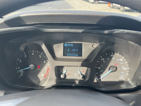Certified 2019 Ford Transit 350 XLT RWD image 17