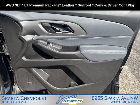 Used 2019 Chevrolet Traverse LT w/ LT Premium Package AWD/4WD image 29