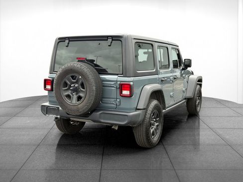 Used 2025 Jeep Wrangler Unlimited Sport AWD/4WD image 7
