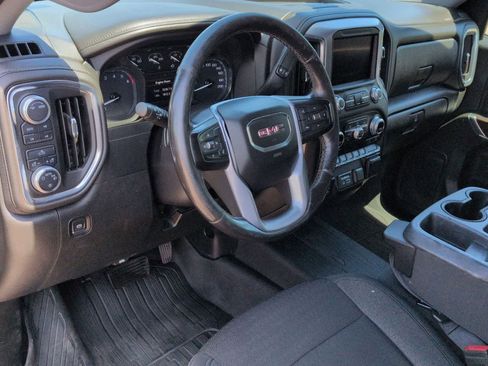 Used 2020 GMC Sierra 1500 SLE w/ X31 Off-Road Package AWD/4WD image 10