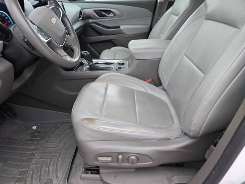 Used 2019 Chevrolet Traverse LT w/ LT Premium Package AWD/4WD image 10