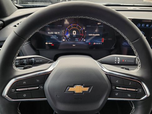 New 2026 Chevrolet Traverse LT w/ Driver Confidence Package image 16