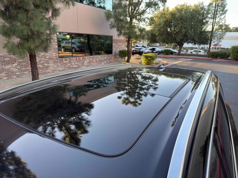 Used 2016 Volvo XC90 T6 R-Design w/ Vision Package image 22