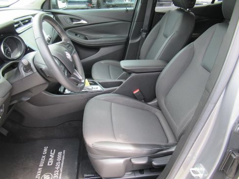 Used 2023 Buick Encore GX Preferred FWD image 16