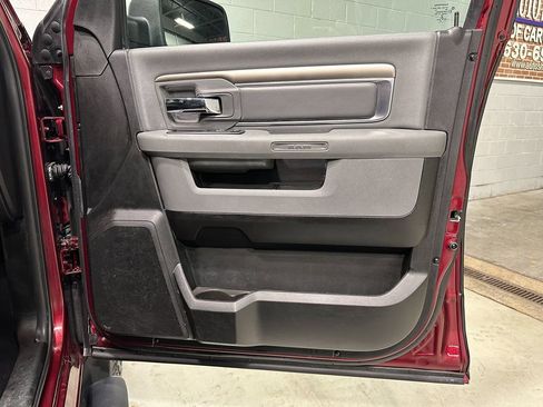 Used 2020 RAM 1500 Classic Warlock AWD/4WD image 9