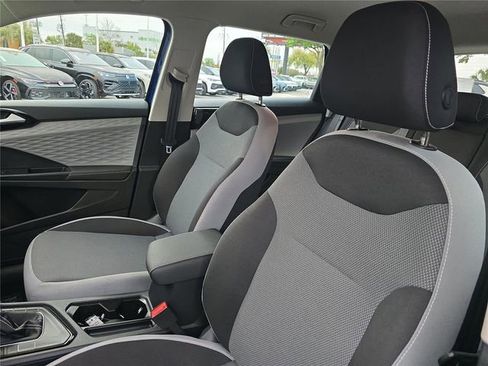 Used 2024 Volkswagen Taos S image 15