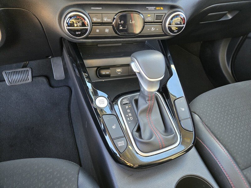 Certified 2025 Kia Soul GT-Line w/ GT-Line Technology Package FWD image 22