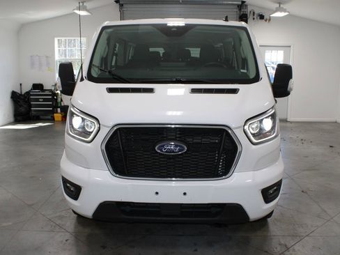 Used 2023 Ford Transit 350 XLT image 3