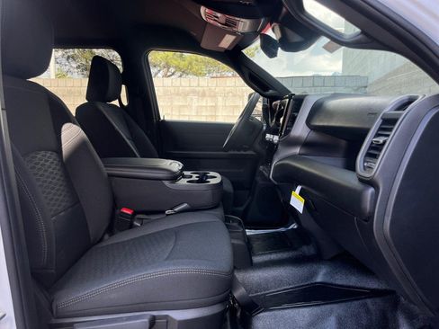New 2026 RAM 5500 Tradesman AWD/4WD image 27