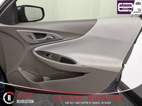 Used 2021 Chevrolet Malibu LT image 48
