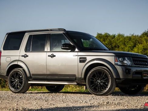 Used 2015 Land Rover LR4 HSE image 38