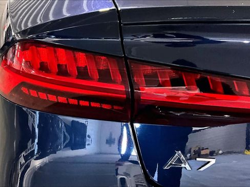 Used 2022 Audi A7 3.0T Premium w/ Convenience Package image 57