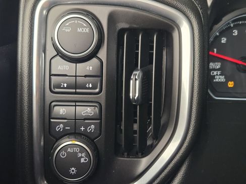 Used 2021 Chevrolet Silverado 1500 LT Trail Boss w/ Convenience Package II AWD/4WD image 23