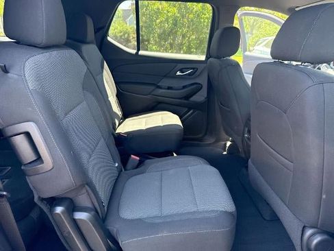 Certified 2023 Chevrolet Traverse LT FWD image 26