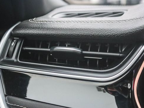 Used 2023 Jeep Grand Cherokee 4WD 4xe image 51