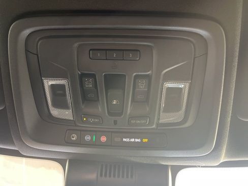 New 2026 Chevrolet Silverado 2500 ZR2 w/ LPO, Dark Essentials Package image 39