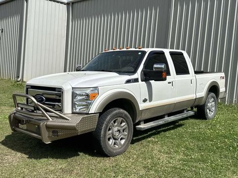Used 2012 Ford F250 King Ranch w/ King Ranch w/Chrome Pkg image 10