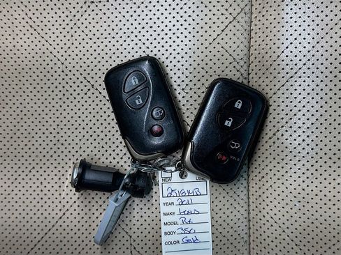 Used 2011 Lexus RX 350 AWD w/ Premium Pkg image 34