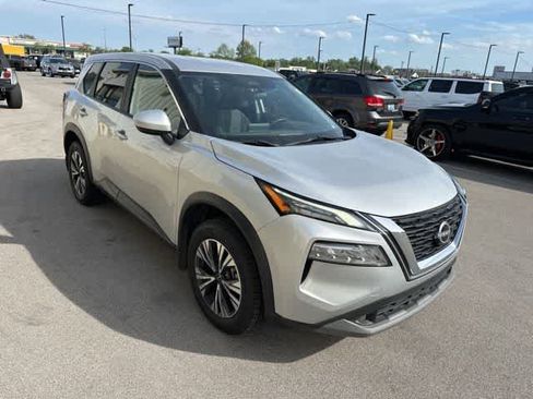 Used 2023 Nissan Rogue SV image 20