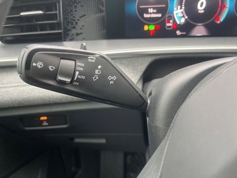 New 2026 Volkswagen Tiguan S image 12