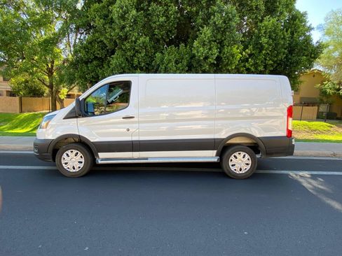 Used 2025 Ford Transit 250 Low Roof w/ Exterior Upgrade Package RWD image 55