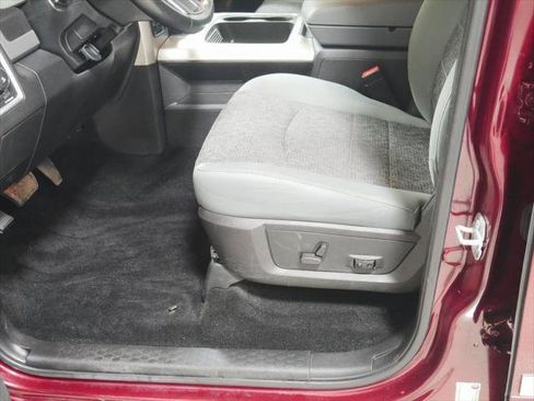 Certified 2017 RAM 1500 Big Horn AWD/4WD image 8
