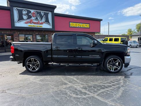 Used 2016 Chevrolet Silverado 1500 LT w/ LPO, Black Pack AWD/4WD image 8