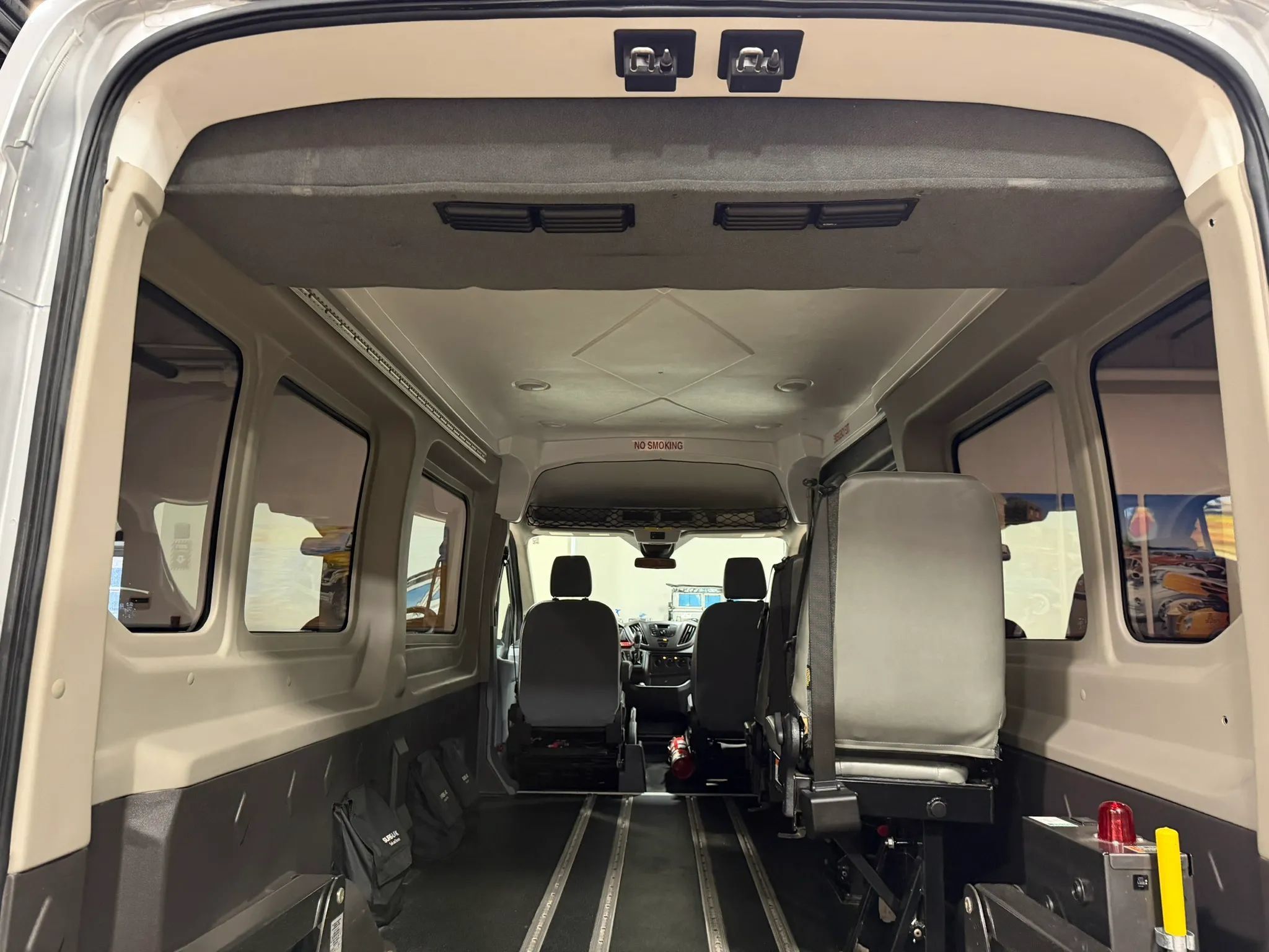 Used 2019 Ford Transit 250 148 Medium Roof RWD image 47