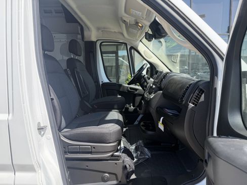 New 2025 RAM ProMaster 3500 w/ Cold Weather Group FWD image 21