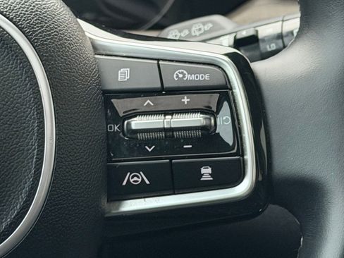 Used 2023 Kia Sorento EX w/ Panoramic Sunroof Package FWD image 24