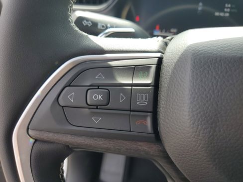 New 2026 Jeep Grand Cherokee Altitude RWD image 13