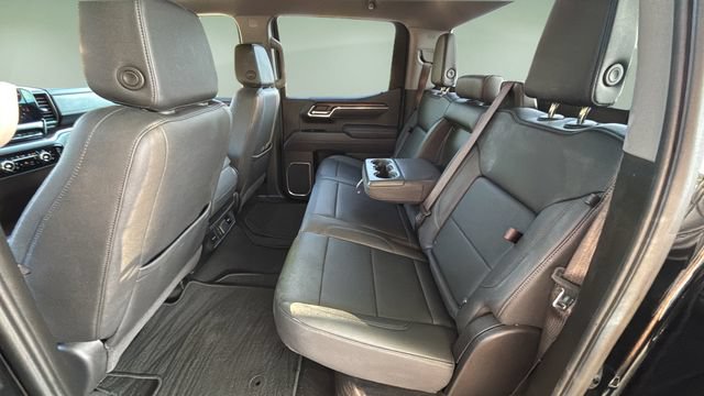 Used 2025 GMC Sierra 1500 SLT AWD/4WD image 20