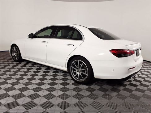 Used 2022 Mercedes-Benz E 350 Sedan image 6